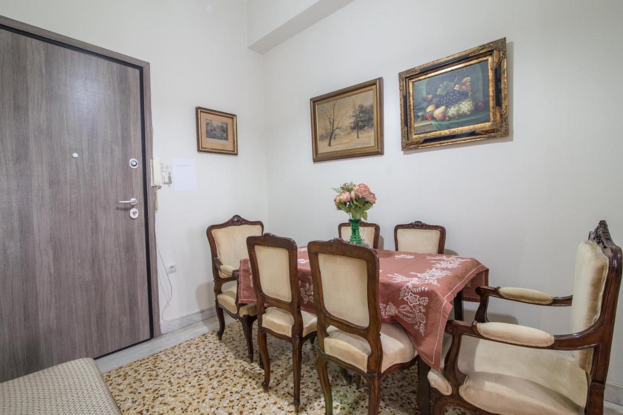 Koukaki Traditional Apartment 아테네 외부 사진